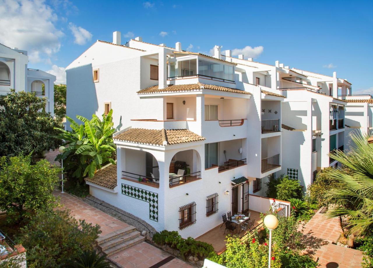 Апартаменты Complejo Bellavista Residencial Пего Экстерьер фото